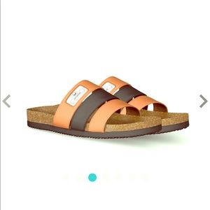 WATTSBRAND Sandals